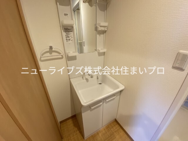 ウエスト高柳マンションの内装写真