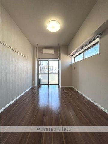 オーキッドレジデンス両国IIの居間写真