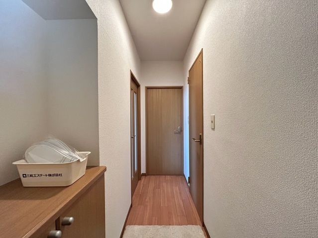 玄関　福岡の賃貸ならトーマスリビング原田店へ