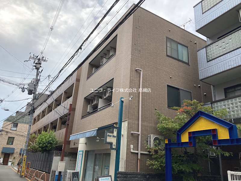 北園マンションの建物外観