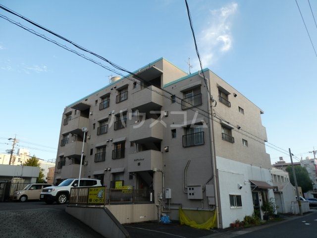 名古屋市名東区上社のマンションの建物外観