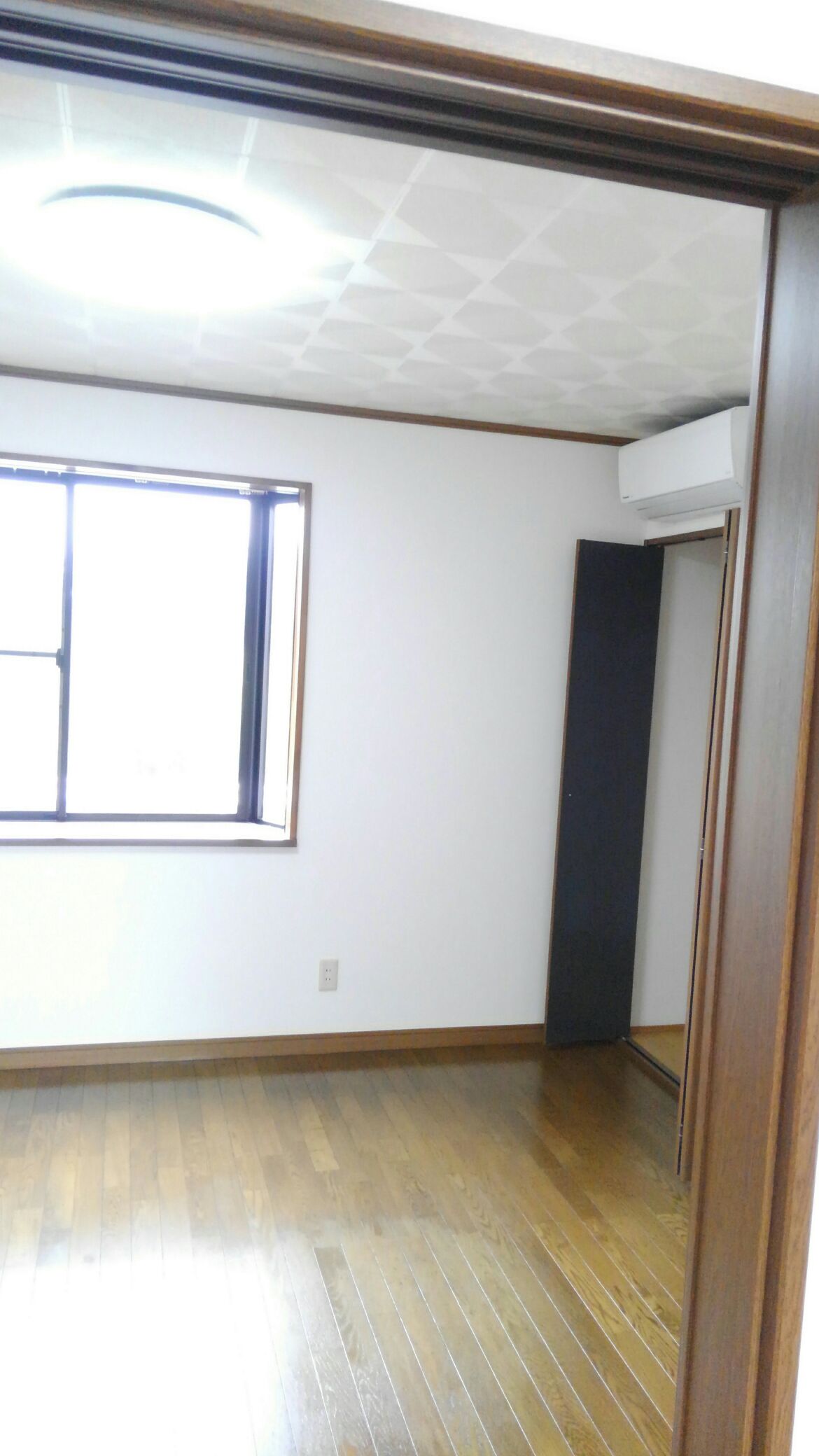 居室・リビング　洋室