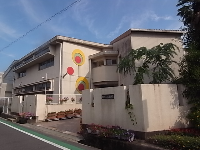 【香芝市瓦口のアパートの幼稚園・保育園】