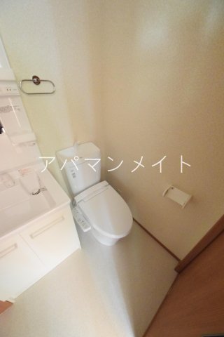 【IQテラス横浜戸塚のトイレ】
