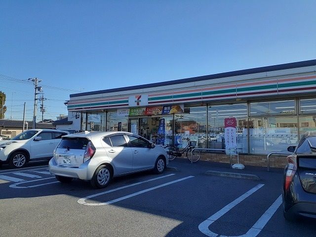 【宇都宮市西原町のアパートのコンビニ】