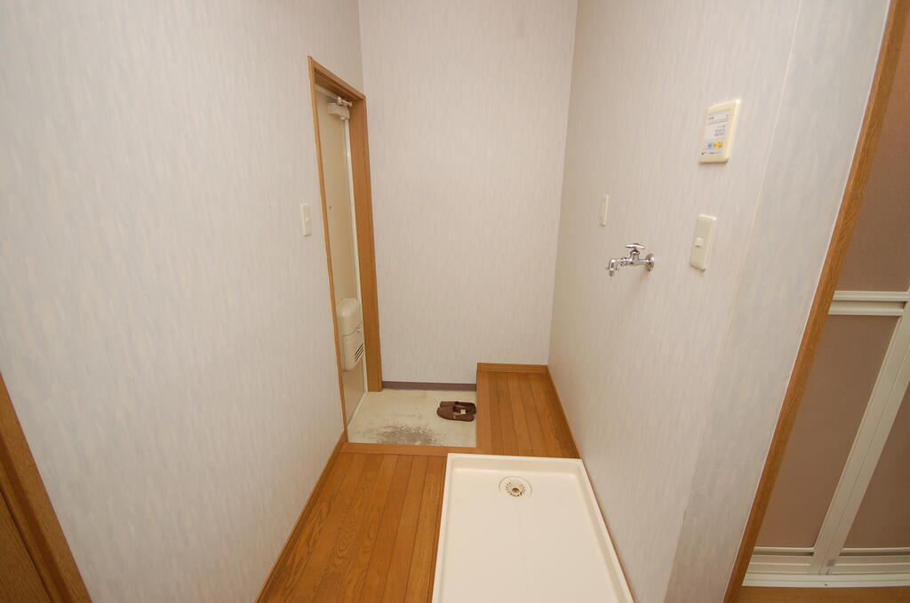 その他部屋・スペース　洗濯機置き場