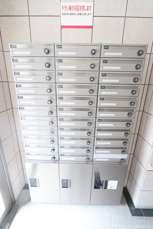 エントランス　便利な宅配BOX★