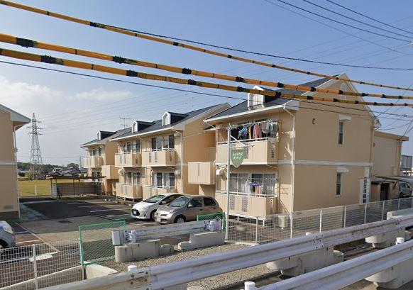 【東かがわ市白鳥のアパートの建物外観】