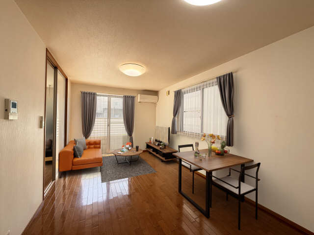 居室・リビング　※画像はCG加工しており物件には付帯しておりません