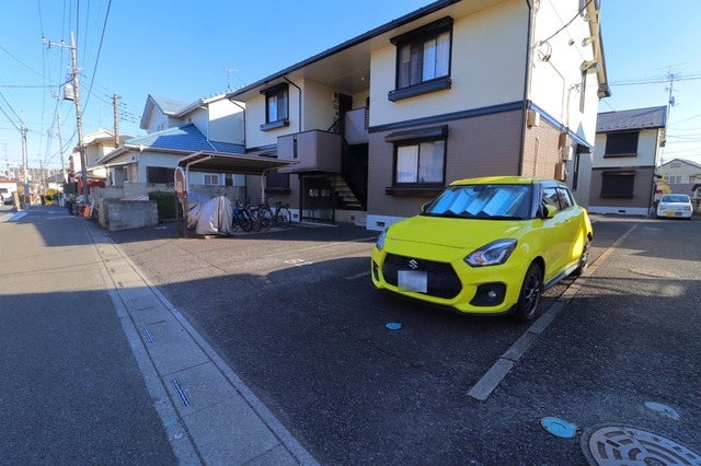 駐車場　駐車場