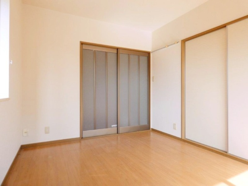 居室・リビング　図面と現状に相違がある場合には現状を優先