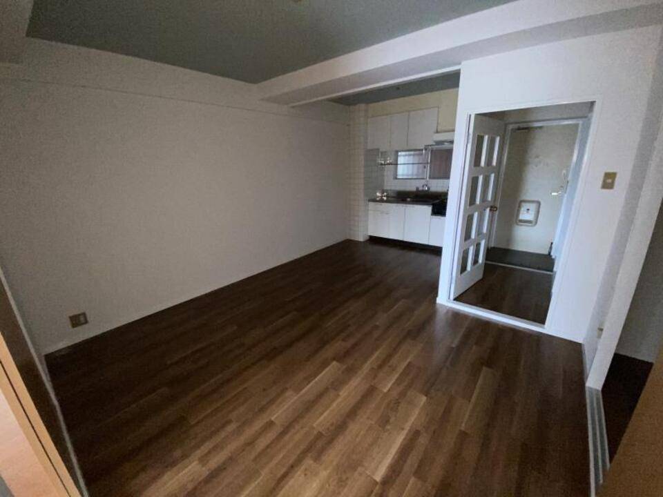 居室・リビング　リビング