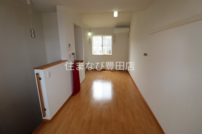 居室・リビング　同型タイプ