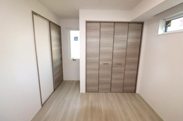 その他部屋・スペース　洋室５．８帖？