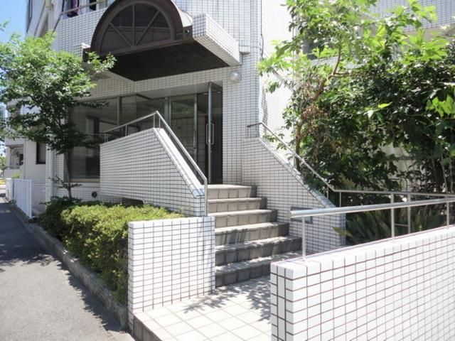 エントランス　★エントランスです★