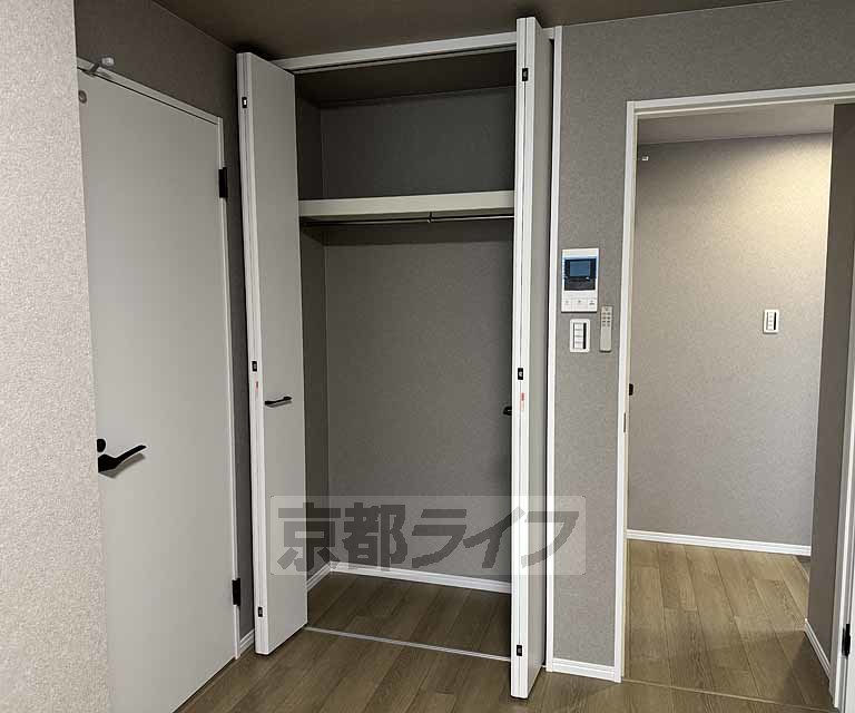 収納　洋服もすっきりと片付けられます！