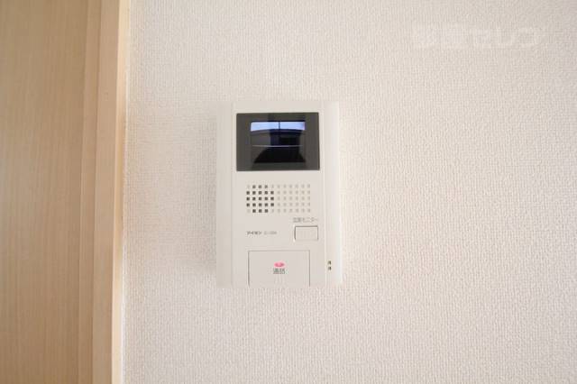 その他設備　ＴＶモニター付インターホンです