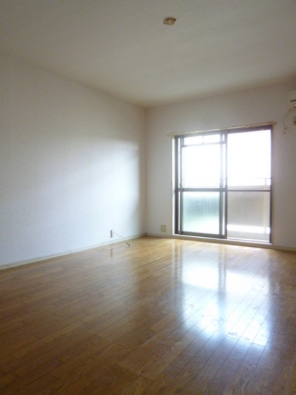 居室・リビング　使いやすいリビングです