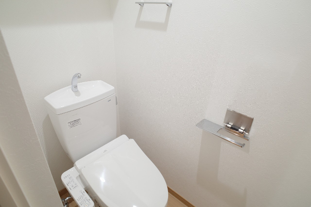 トイレ　※内装イメージ