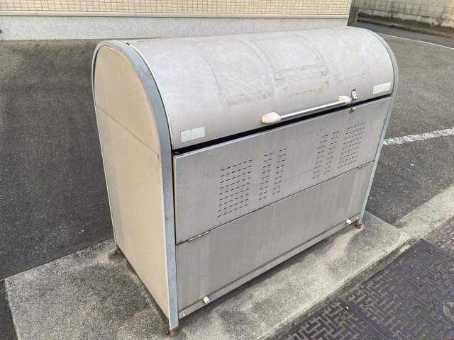 その他　ゴミ捨て場（その他）まで10m