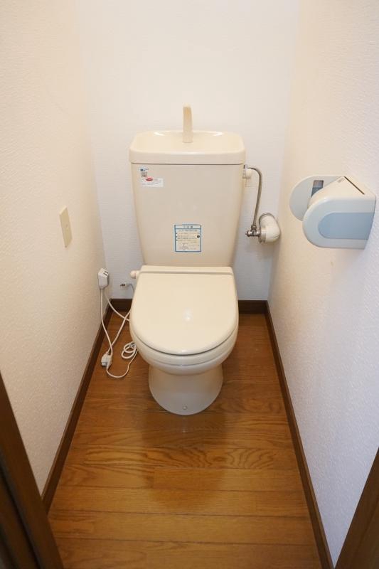 トイレ　トイレ