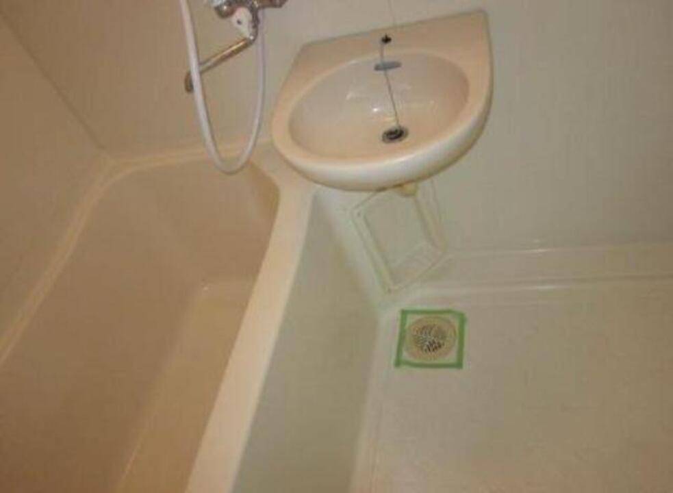 バス・シャワールーム　浴室