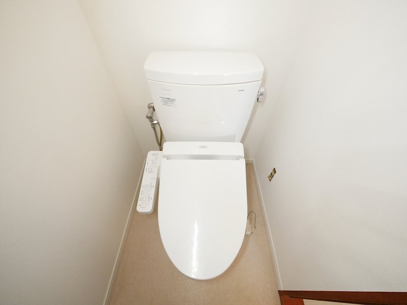 トイレ　ウォシュレット