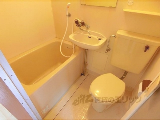 バス・シャワールーム　ユニットバス