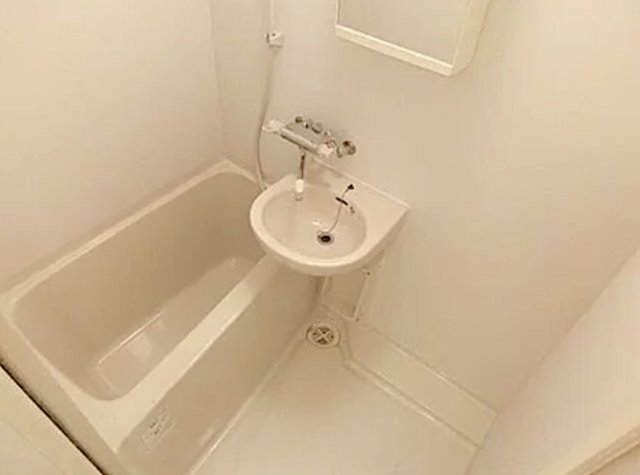 バス・シャワールーム　浴室