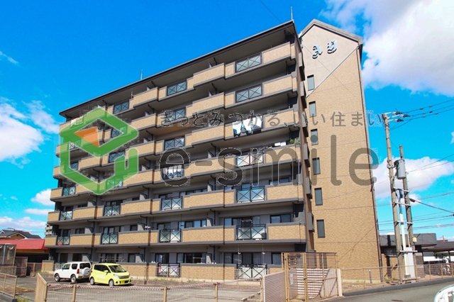 建物外観　落ち着いた雰囲気の外観です