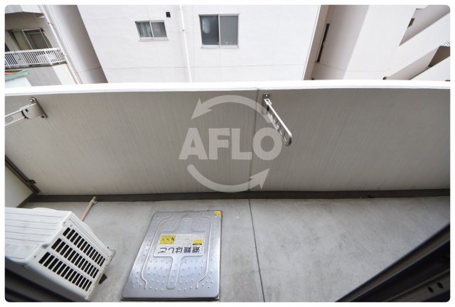 バルコニー　アベニール四天王寺　バルコニー