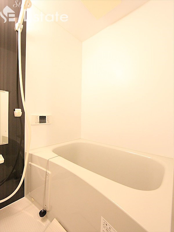 バス・シャワールーム　バスルーム