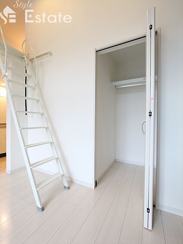 収納　クローゼット