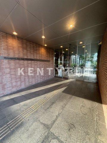 ロビー　ゆとりのあるロビーです