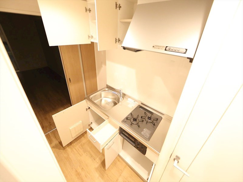 キッチン　システムキッチン（ガス2口コンログリル付）