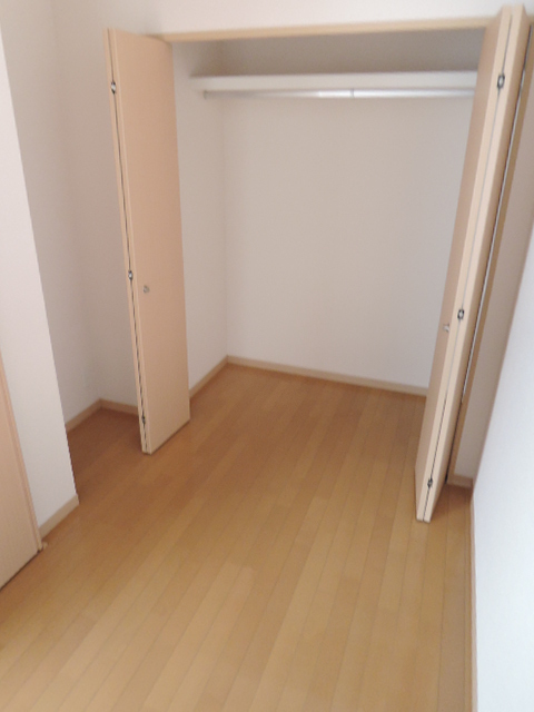 収納　２．７帖サービスルーム※別室参考写真