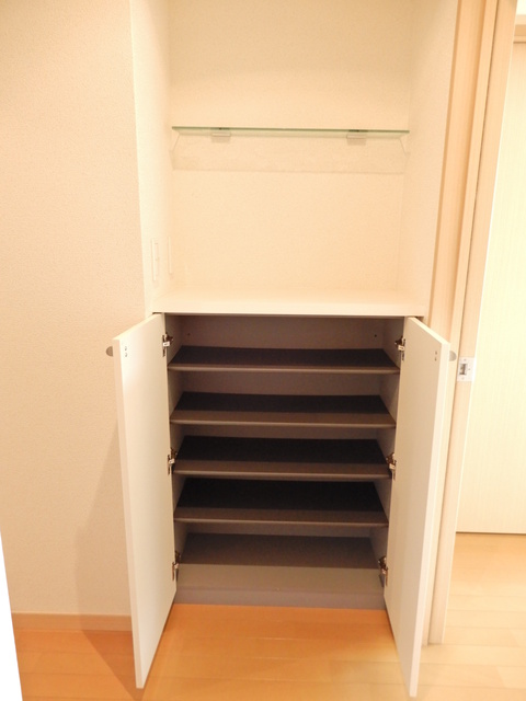 玄関　※別室参考写真