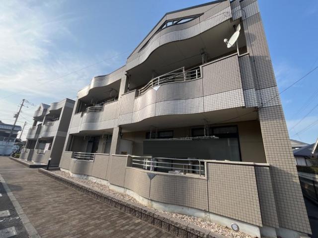 建物外観　外観写真（昼）