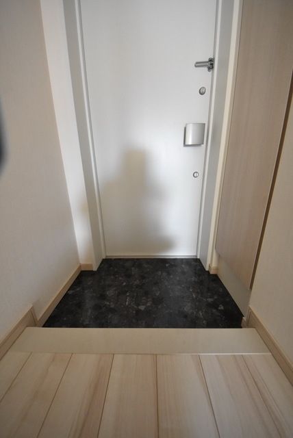 玄関　★内装・設備★
