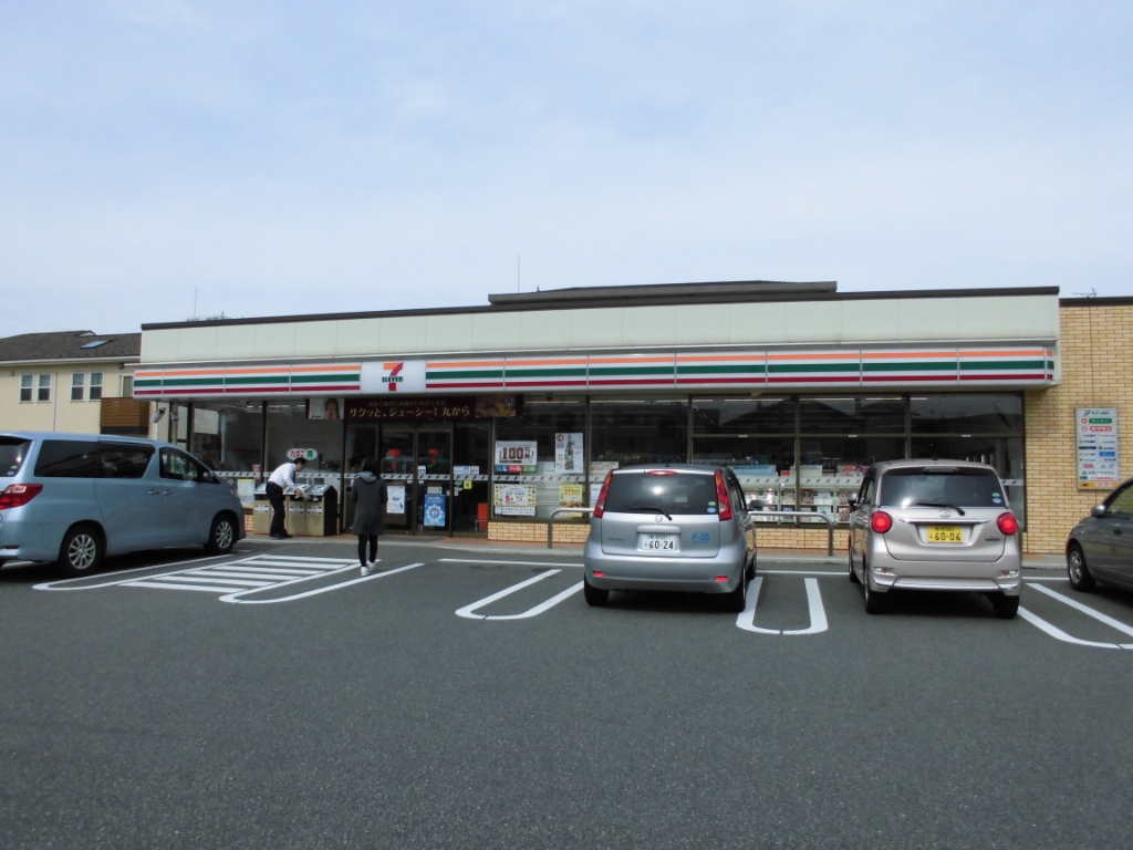 コンビニ　セブンイレブン 新潟幸西店（コンビニ）まで569m