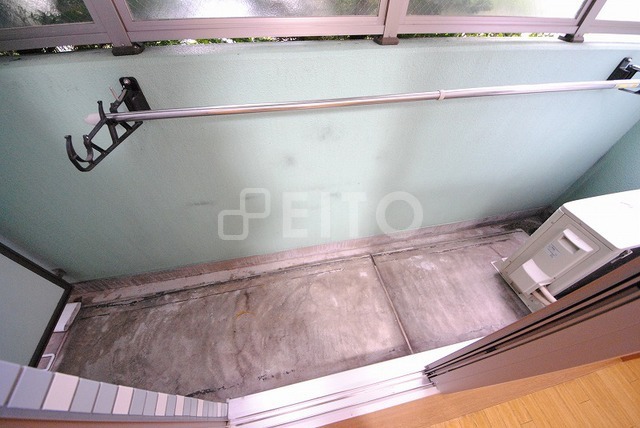 バルコニー　写真は１０２号室