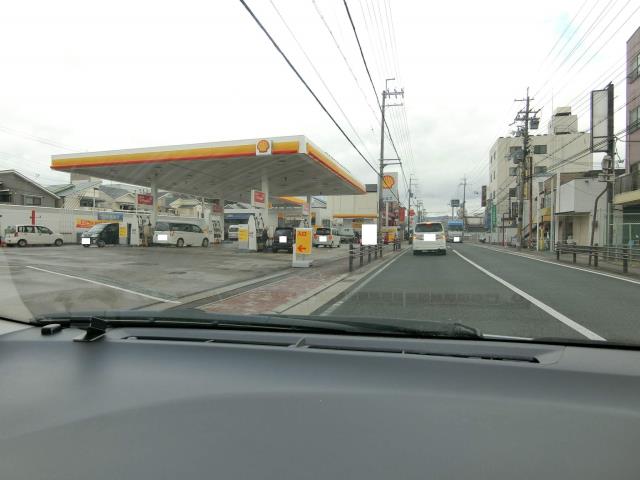 その他　ガソリンスタンド（その他）まで742m