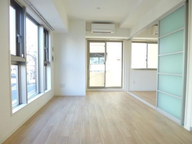 居室・リビング　お部屋探しは株式会社　タウンハウジング　までお気軽にお問合…