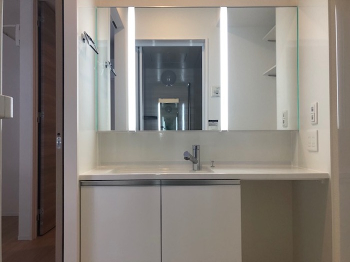 洗面設備　広い洗面スペースです★