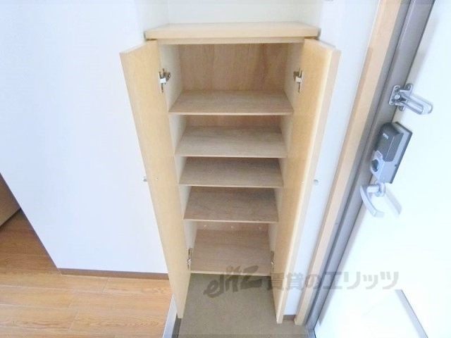 収納　下駄箱