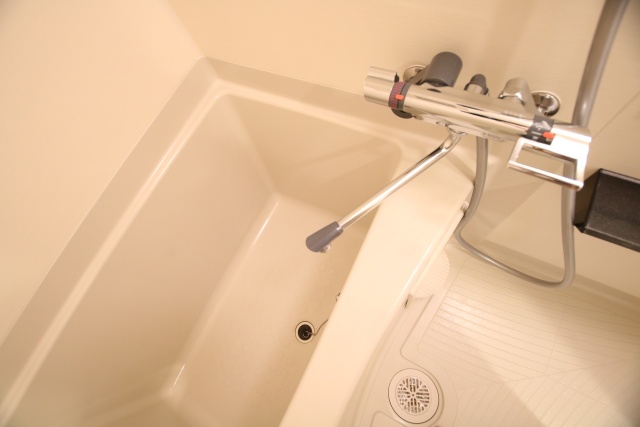 バス・シャワールーム　※別室の参考写真の為、現況優先です。