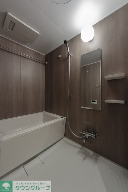 バス・シャワールーム　※写真は同タイプ住戸です。