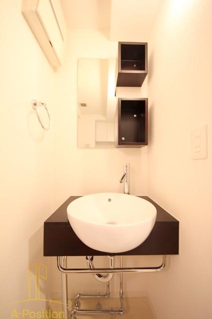 洗面設備　セレニテ本町グランデ