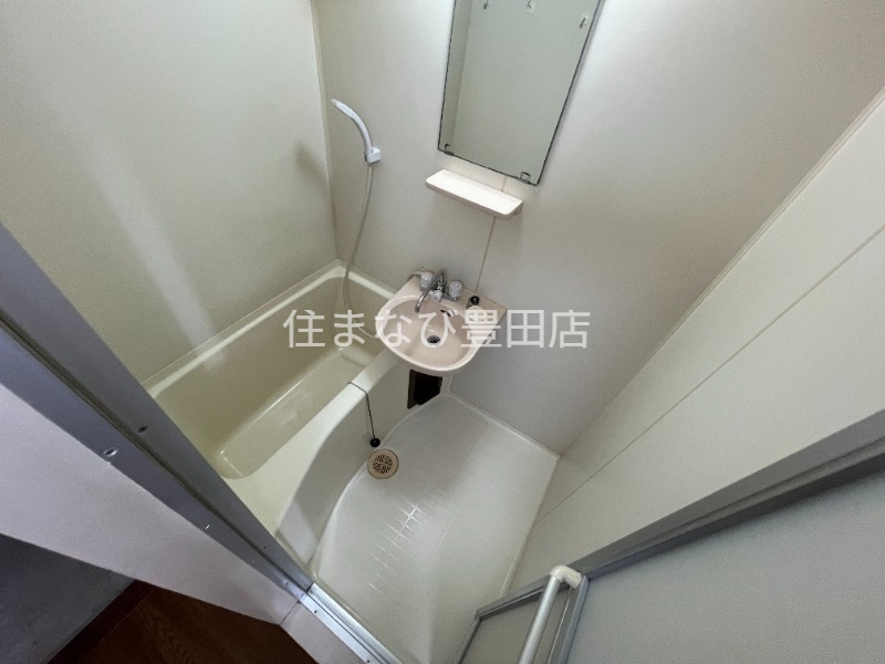 バス・シャワールーム　同型タイプ