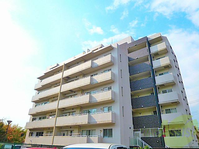 建物外観　豊中市西泉丘「レジディア緑地公園」